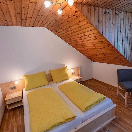 Appartement Bauernhof Oberloeffele à Jenig Extérieur photo