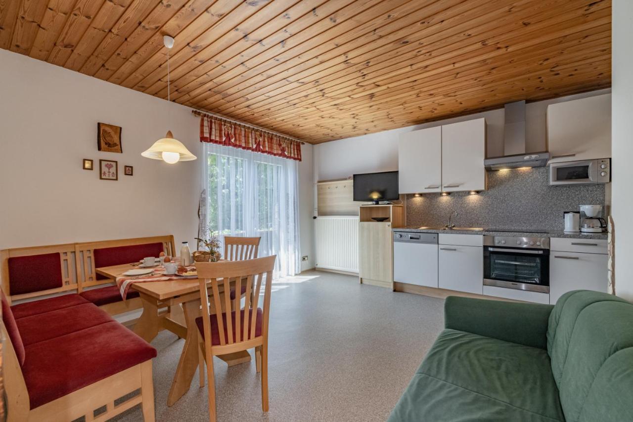 Appartement Bauernhof Oberloeffele à Jenig Extérieur photo