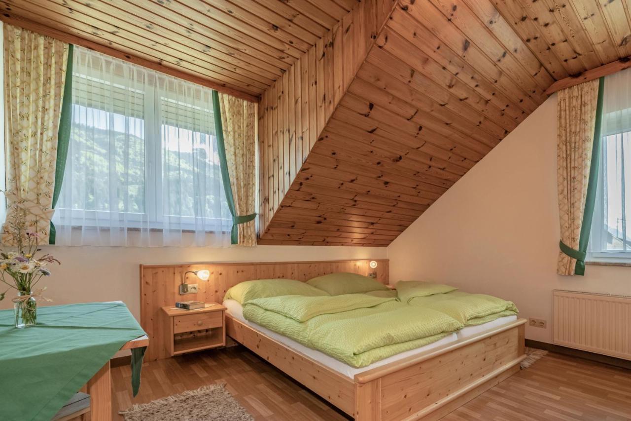 Appartement Bauernhof Oberloeffele à Jenig Extérieur photo